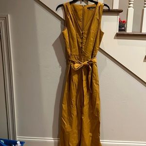 Antonio Melani size 6 wide leg jumpsuit. NWOT